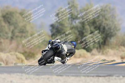 media/Oct-04-2025-CVMA (Sat) [[408bcdd6e4]]/Race 13-Amateur Supersport Open/